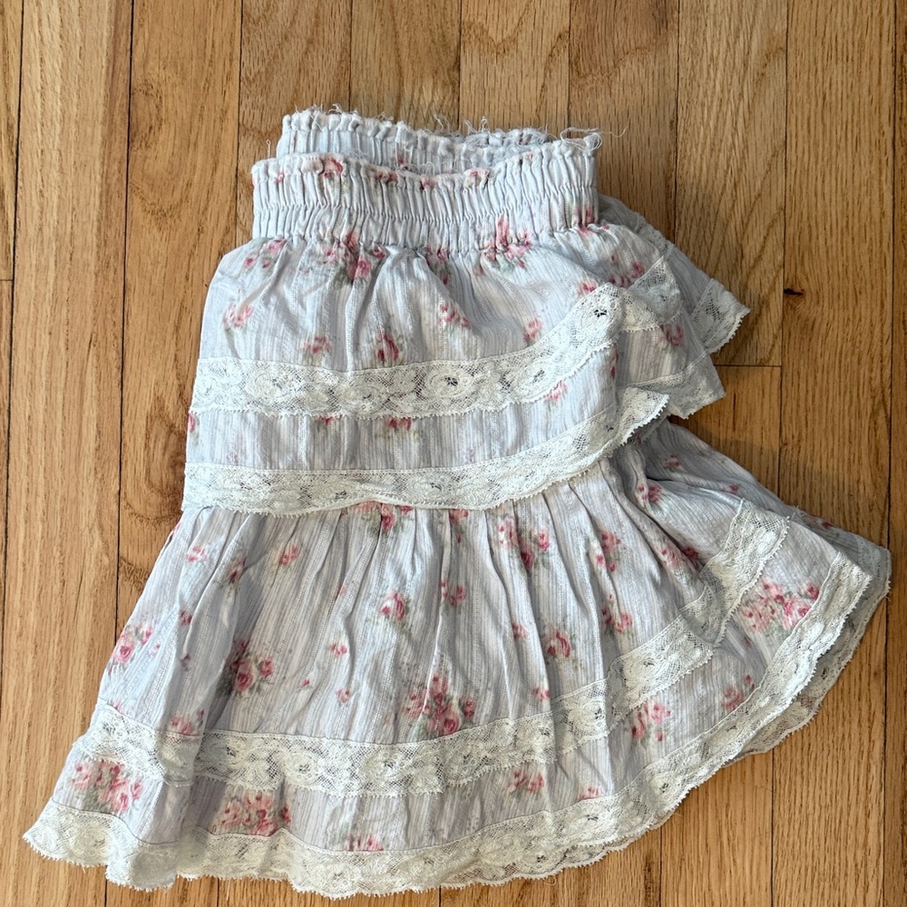 Loveshack Fancy Floral Lace-Trim Tiered Mini Skirt - White with Pink Roses - Picture 5 of 5
